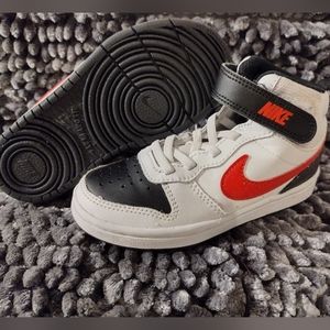 Nike court borough 2 high top sneaker/ Size 11c